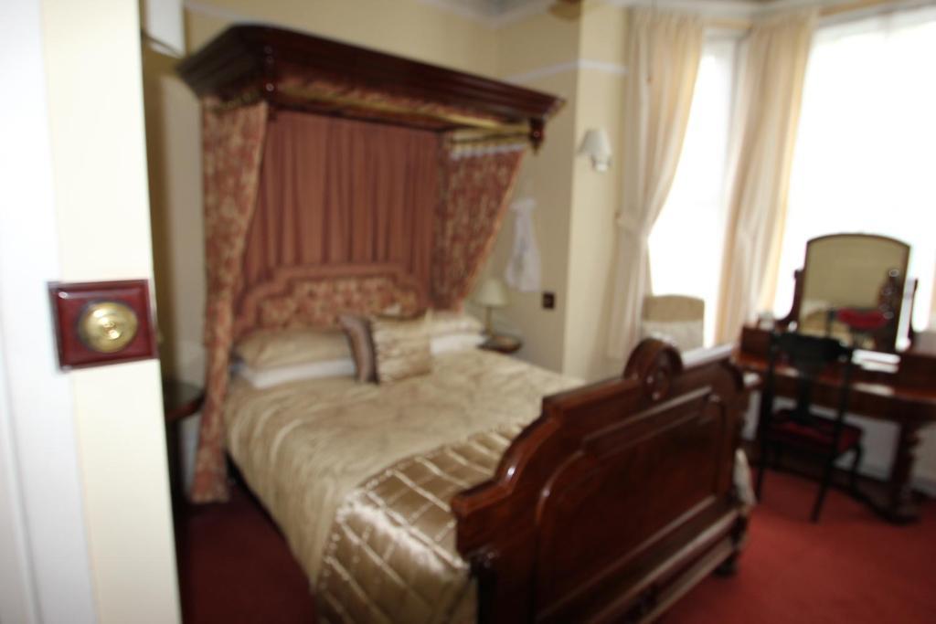 Longview Hotel Knutsford Phòng bức ảnh
